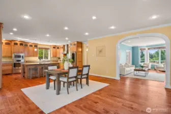 Great room facing spacious kitchen