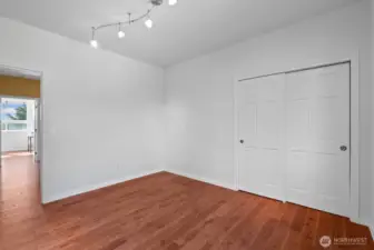 Bedroom 2 / Craftroom