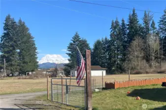 Step out front and have instant views of gorgeous Mt. Rainier!