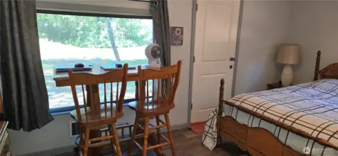 Bedroom w/ ext. door to outside