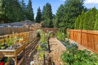Don't forget this amazing fenced garden space!