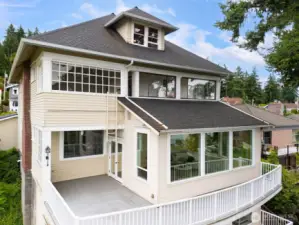Looking at the north side of the home as well as the west facing side of this wonderful home.