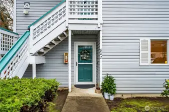 The no-step entry provides easy access into this lovely condo.