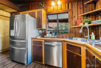 Stainless appliances