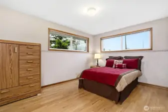 2nd large bedroom on main level