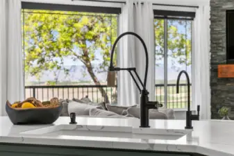 Kitchen w/view