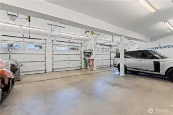 3 car attached garage for the modern lifestyle