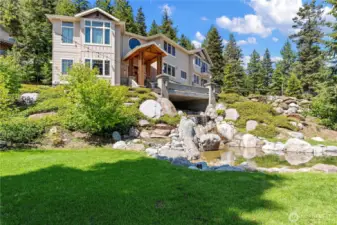 Private oasis, yet still close to town