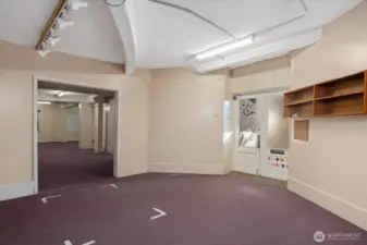 Entry to lower level.