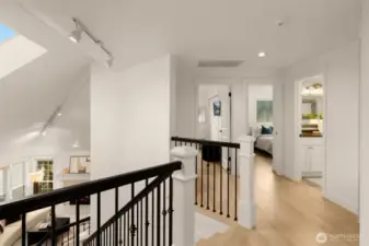 Entire home is hardwoods with no carpet