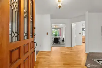 This photo has been virtually staged