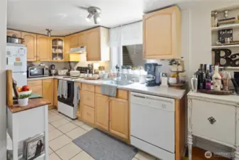 Lower unit #1