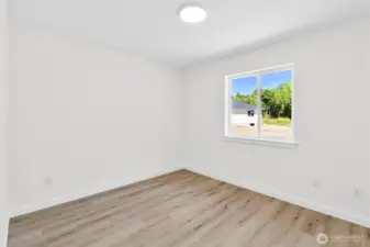 Second bedroom.
