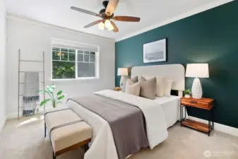 Second bedroom with lots of natural light.