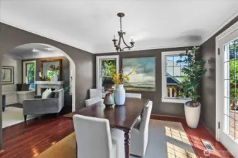 Formal Dining