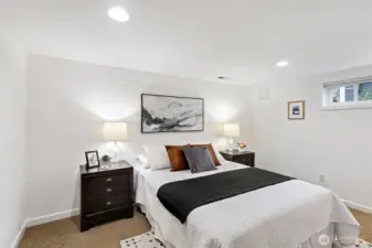 The flex room in the lower level(or sometimes called the 4th non-conforming bedroom!), also great for an office or gym.