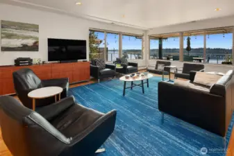 Entertaining is super fun here!