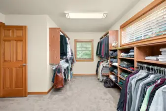 Walk in closet.