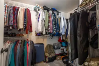 Walk-in closet