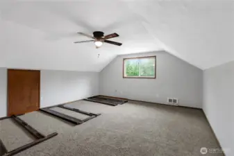 Upstairs (bedroom #4)