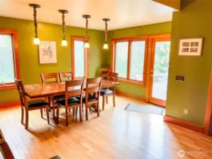 beautiful hardwood flooring, all original