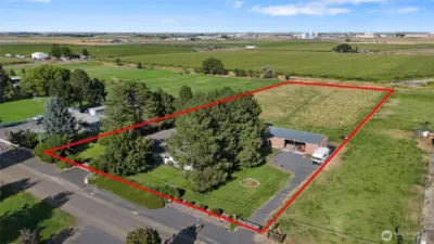 Around 2 acres of Pasture with a manual wheel line. Have Livestock? Bring them here!