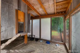 Can be segregated for different aged birds. (or converted to a dog kennel?)