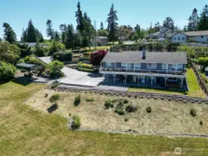 Check out that deck!