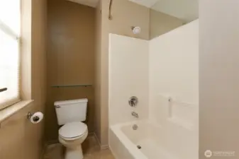 Spare bathroom shower and tub combination