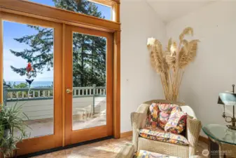 waterviews to Haro Strait and the Olympic Mountain Range