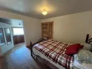 Bedroom Primary