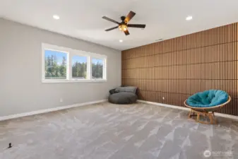 Bonus room