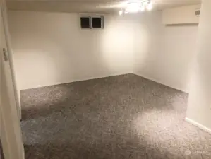 Unit B - living room before tenants