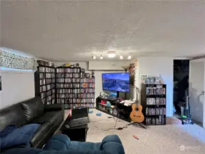 Unit B - Living room