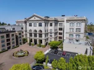 Welcoming Fountain Courtyard Entryway