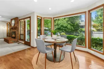 wall of windows flow into family room