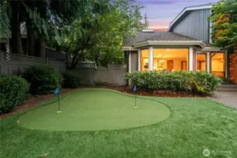 Putting green!