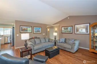 Spacious, light-filled room awaits your discovery