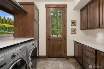 Laundry/Mud Room