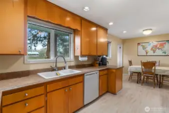 kitchen w informal dining area