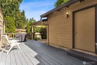 Front deck