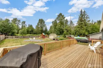 Deck is only weeks old