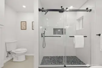 And a beautiful shower....