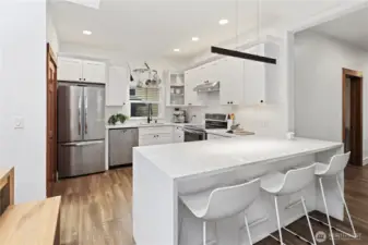 Waterfall quartz countertops!