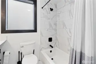 Full bath on the main floor - very convenient!