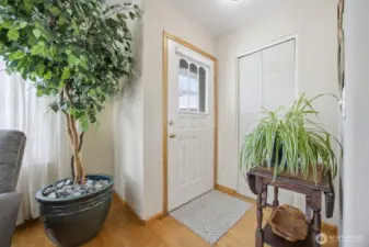 Welcome inside 5634 Applewood Drive!