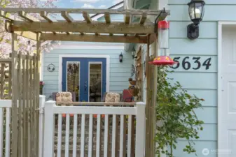 Welcome to the rear entry of 5634 Applewood Drive!