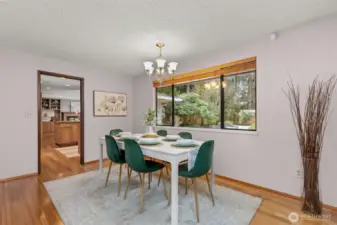 Dining room off kitchen