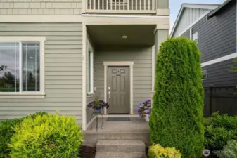 Great front entry