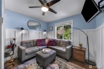 Second bedroom